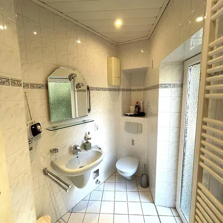 Zimmer Im Zentrum Monteurzimmer شقة ايدار أوبرستاين