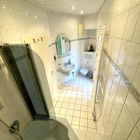 Zimmer Im Zentrum Monteurzimmer ايدار أوبرستاين